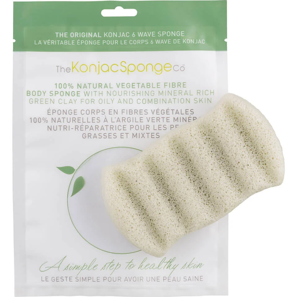Спонж для ванны с 6 желобками с зеленой глиной The Konjac Sponge Company 6 Wave Bath Sponge with Green Clay Image 1