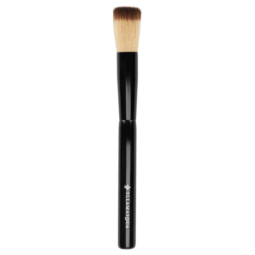 Illamasqua Foundation Brush Image 1