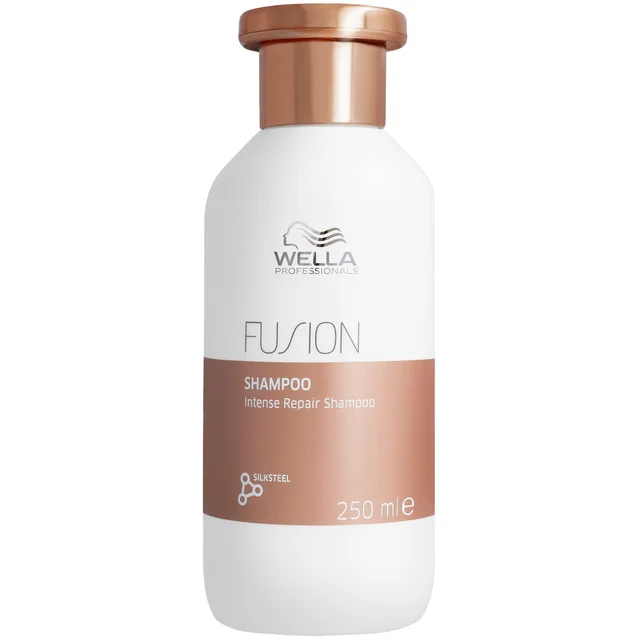 Восстанавливающий шампунь Wella Professionals FUSION 250 мл